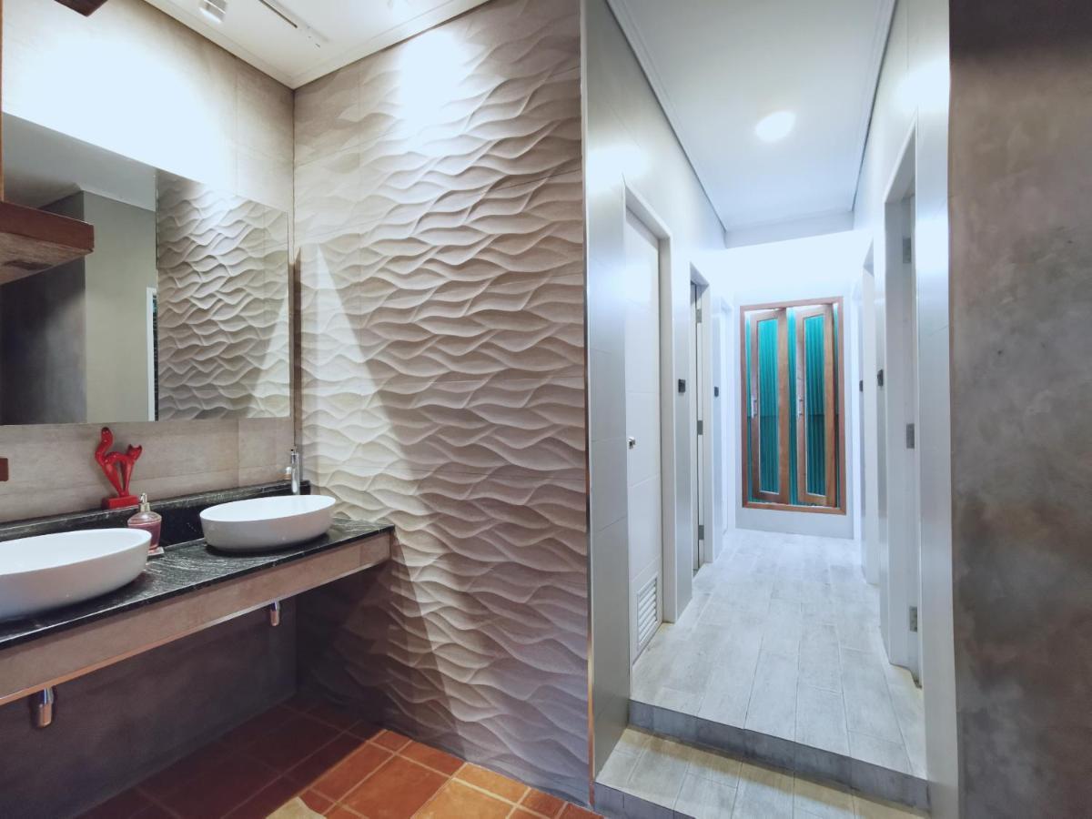 Tavee Guesthouse Бангкок Екстер'єр фото
